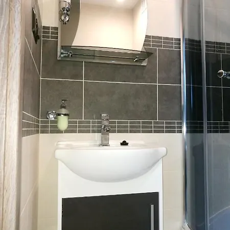 Caloroczne Do Wynajecia Holiday home Narty